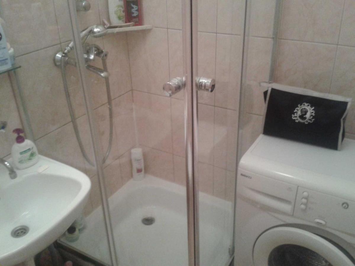 Ferienwohnung Al. Jana Pawla Ll 18 Warschau Exterior foto